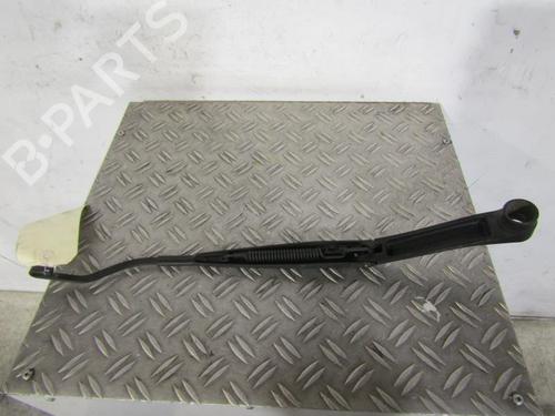 front-windshield-wiper-arm-hyundai-i10-i-pa-2007-2008-2009-2010-2011-2012-2013-2014-2015-2016-2017-2018-25108634 main image