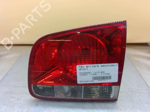 Used Right tailgate light Right tailgate light VW TOUAREG (7LA, 7L6, 7L7) 3.0 V6 TDI (225 hp) 25082229 25082229