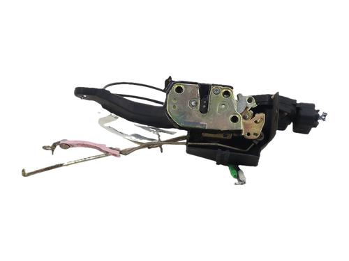 front-left-lock-toyota-rav-4-ii-_a2_-2000-2001-2002-2003-2004-2005-40223155 main image