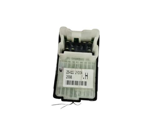 Used Right front window switch Right front window switch RENAULT KOLEOS I (HY_) 2.0 dCi 4x4 (HY0K) (150 hp) 25100810 25100810