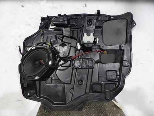 Used Front right interior door handle Front right interior door handle MAZDA 5 (CR) 2.0 CD (CR19) (110 hp) 25108150 25108150