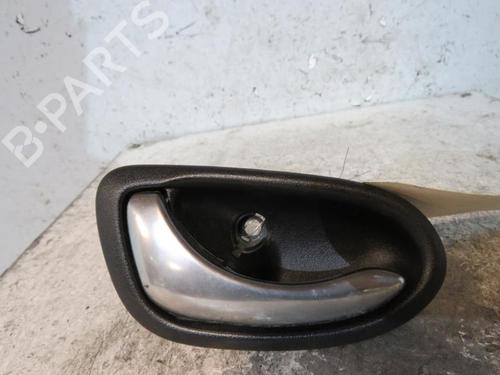 Used Rear left interior door handle NISSAN PRIMERA Hatchback (P12) 2.2 Di (126 hp) 25066952