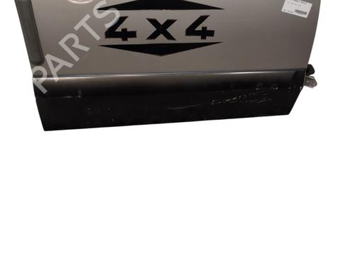 Right front door HYUNDAI TUCSON (JM) 2.0 CRDi All-wheel Drive | BP29482131C3 