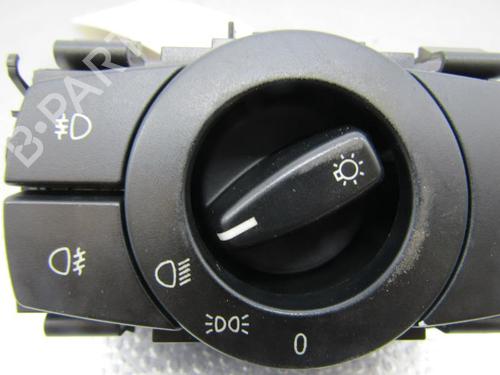 Switch BMW 1 (E87) 118 d | BP25082849I30 - Image 3