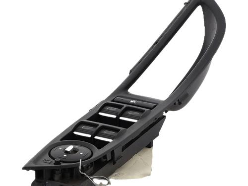 Used Left front window switch Left front window switch FORD FOCUS III Saloon [2010-2020] 36059791 36059791