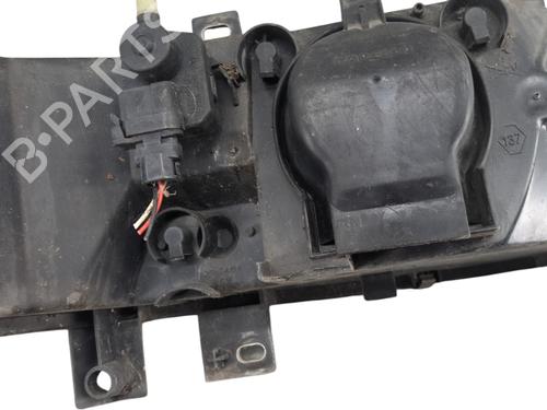 Used Left headlight RENAULT MASTER II Van (FD) 2.5 dCi 120 (FD0M, FD0U, FD0W, FD2M, FD2W, FD3M, FD3U,... (115 hp) 32776808