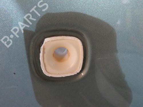 Used Right front fenders SKODA OCTAVIA I (1U2) 1.9 TDI (110 hp) 25109388