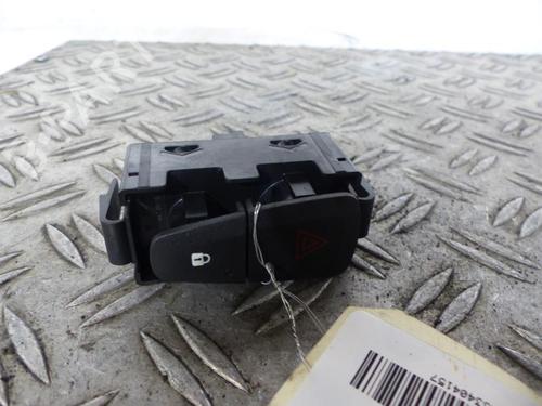 Used Warning switch DACIA SANDERO II 1.0 SCe 75 (B8JC, B8JD) (73 hp) 25065445