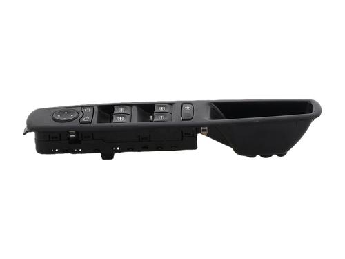 Comutador vidro frente esquerdo Comutador vidro frente esquerdo RENAULT MEGANE III Hatchback (BZ0/1_, B3_) 1.5 dCi (86 hp) 36522332 36522332