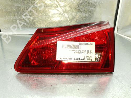 right-tailgate-light-lexus-is-ii-_e2_-2005-2006-2007-2008-2009-2010-2011-2012-2013-25104942 main image