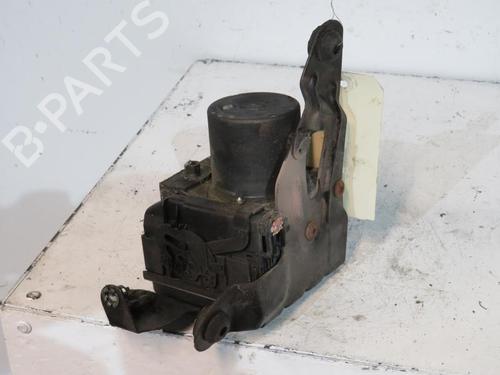 Used ABS pump RENAULT SCÉNIC II (JM0/1_) [2003-2010]  25084111