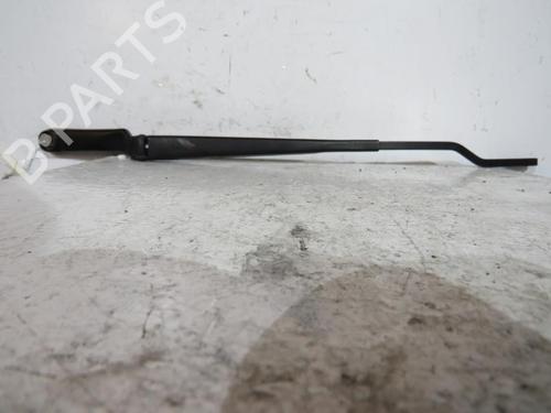 Used Front windshield wiper arm SEAT LEON (1M1) 1.4 16V (75 hp) 25094981