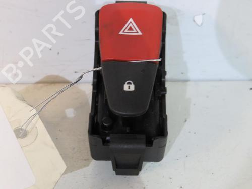 Used Warning switch RENAULT MEGANE III Hatchback (BZ0/1_, B3_) 1.9 dCi (BZ0N, BZ0J) (131 hp) 25086153