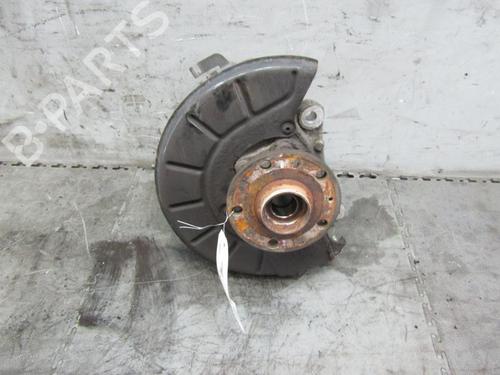 Used Right front steering knuckle VW PASSAT B6 (3C2) 1.9 TDI (105 hp) 25079431