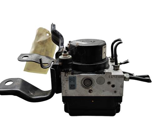 Used ABS pump TOYOTA YARIS (_P13_) [2010-2020]  25053081