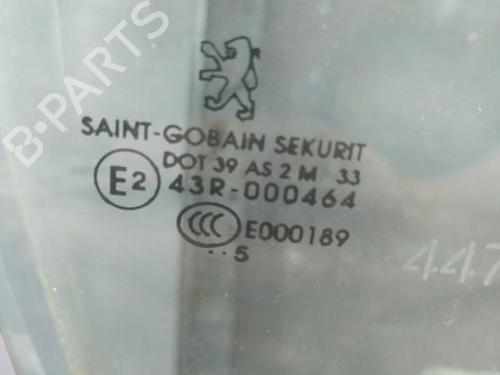 Used Front right door window PEUGEOT 206 Hatchback (2A/C) 1.4 i (75 hp) 25101354