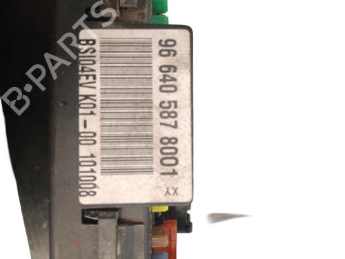 Used Fuse box Fuse box CITROËN BERLINGO / BERLINGO FIRST MPV (MF_, GJK_, GFK_) [1996-2026] 33869722 33869722