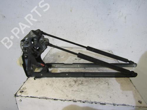 Used Hinge/Door check strap MERCEDES-BENZ E-CLASS (W210) E 200 CDI (210.007) (116 hp) 25064471