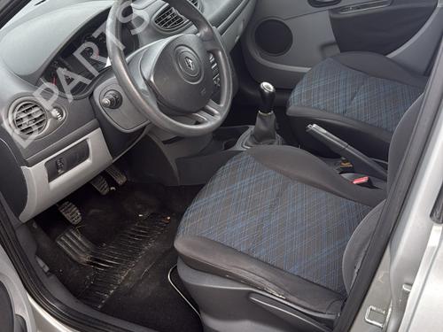 Front bumper RENAULT CLIO III (BR0/1, CR0/1) 1.2 16V (BR02, BR0J, BR11, CR02, CR0J, CR11) | BP31069246C7 