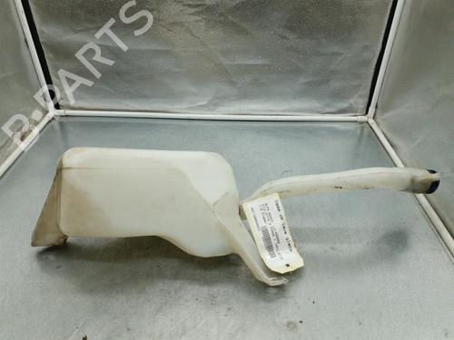 windscreen-washer-tank-alfa-romeo-giulietta-940_-2010-2011-2012-2013-2014-2015-2016-2017-2018-2019-2020-25062672 main image