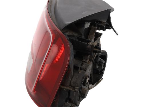 right-taillight-citroen-c4-cactus-2014-34044516 main image