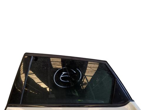 Puerta trasera izquierda CITROËN DS5 2.0 HDi 165 (163 hp) 30126241