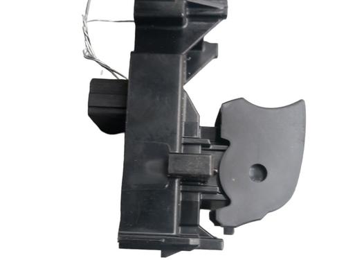 Used Right rear window switch TOYOTA YARIS CROSS (MXP_) 1.5 Hybrid (MXPJ10) (116 hp) 25099447