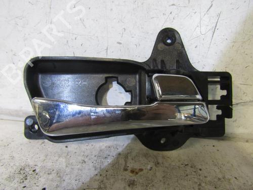 Used Rear right interior door handle HYUNDAI i30 (FD) 1.6 CRDi (90 hp) 25106872