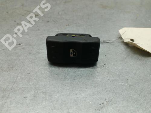 Used Right front window switch Right front window switch DACIA LOGAN MCV (KS_) 1.5 dCi (KS0W) (86 hp) 10613368 10613368