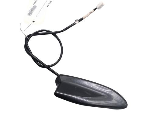 Used Antenna/Base TOYOTA YARIS (_P13_) 1.5 (NSP131_) (112 hp) 28840109