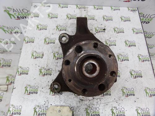 Used Right front steering knuckle Right front steering knuckle RENAULT 21 Estate (K48_) 2.1 D (K/S48V, K/S48O) (72 hp) 25097564 25097564