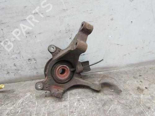 Used Right front steering knuckle Right front steering knuckle RENAULT LAGUNA I (B56_, 556_) 2.2 dT (B569) (113 hp) 25111912 25111912