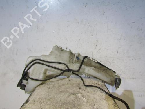 Used Windscreen washer tank FORD FOCUS II Turnier (DA_, FFS, DS) [2004-2012]  25064184