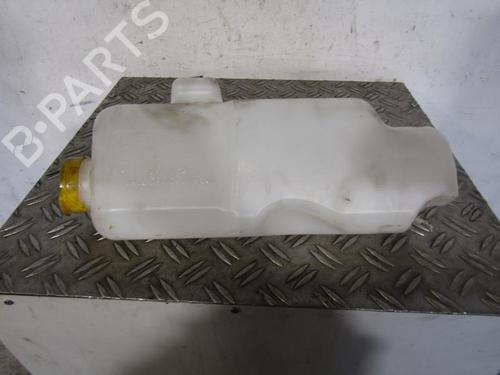 Used Windscreen washer tank RENAULT TWINGO III (BCM_, BCA_) 1.0 SCe 70 (71 hp) 25108223