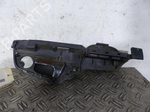 Used Rear left interior door handle SEAT CORDOBA (6K1, 6K2) [1993-2002]  25091566