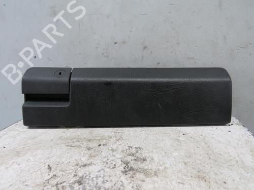 Used Glove box MERCEDES-BENZ C-CLASS (W202) C 200 CDI (202.134) (102 hp) 25108740