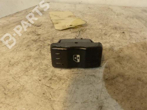 Used Right front window switch Right front window switch DACIA LOGAN (LS_) 1.4 (LSOA, LSOC, LSOE, LSOG) (75 hp) 10596388 10596388