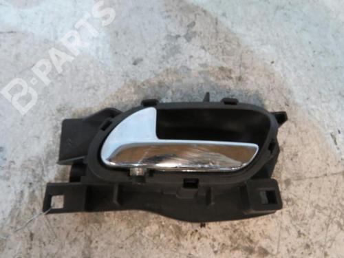 Used Rear left interior door handle Rear left interior door handle PEUGEOT 407 (6D_) 2.0 HDi 135 (6DRHRH, 6DRHRE, 6DRHRG, 6DRHRJ) (136 hp) 10606432 10606432