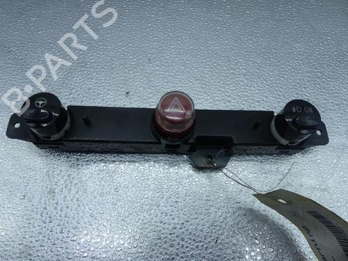 Used Warning switch FIAT 500 (312_) 1.3 D Multijet (312AXB1A) (75 hp) 25091681