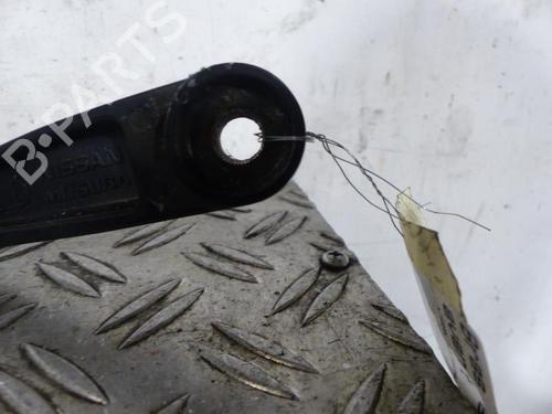 front-windshield-wiper-arm-nissan-nv200-van-2010-25065063 main image