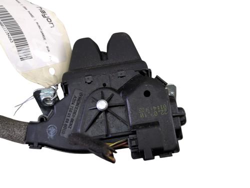 tailgate-lock-mercedes-benz-c-class-w204-2007-2008-2009-2010-2011-2012-2013-2014-2015-28521721 main image