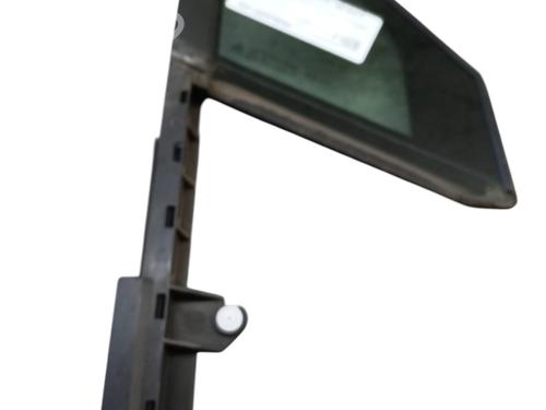 Used Front right quarter glass Front right quarter glass CITROËN C5 III (RD_) 2.0 HDi 140 (RDRHF8, RDRHFA, RDRHA8, RDRHAJ) (140 hp) 33304801 33304801