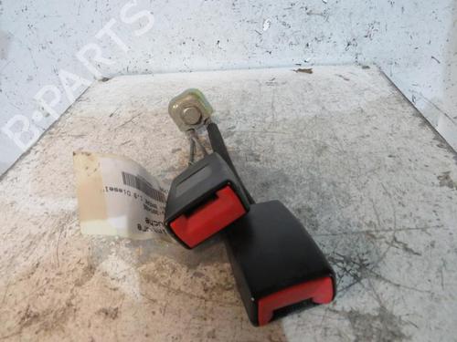 Sikkerhetsbelte-spenne VW PASSAT B5.5 (3B3) 1.9 TDI (130 hp) 25109440