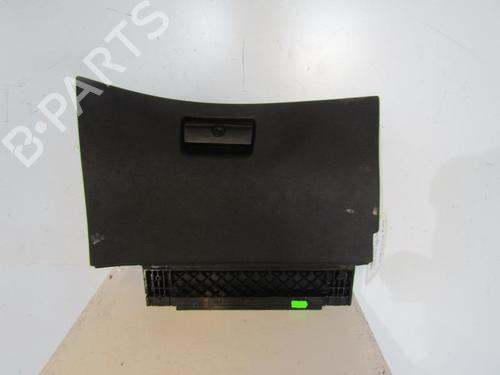 Used Glove box BMW 3 (E90) 318 d (122 hp) 25082961
