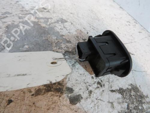 Used Front left interior door handle Front left interior door handle PEUGEOT 1007 (KM_) 1.4 HDi (68 hp) 25109889 25109889