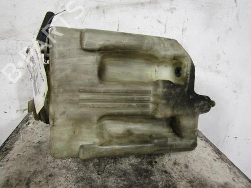 windscreen-washer-tank-mercedes-benz-e-class-w210-1995-1996-1997-1998-1999-2000-2001-2002-2003-25070293 main image