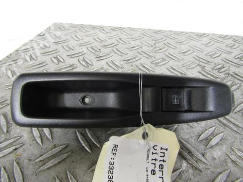 Used Right rear window switch RENAULT CLIO III Hatchback Van (SB_, SR_) 1.5 dCi (SR1H) (88 hp) 25108046