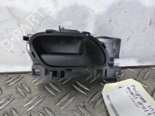 Used Front right interior door handle FIAT SCUDO Van (270_, 272_) 1.6 D Multijet (90 hp) 25065656