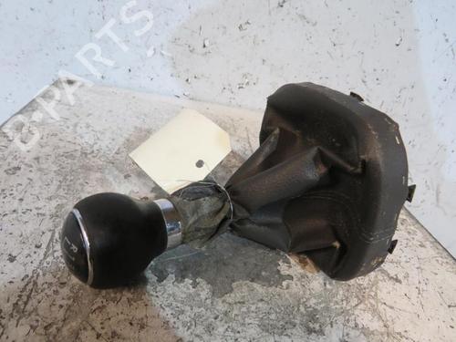Used Gear lever VW TOURAN (1T1, 1T2) 2.0 TDI 16V (140 hp) 25080801