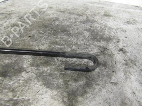 Used Front windshield wiper arm Front windshield wiper arm VW FOX Hatchback (5Z1, 5Z3, 5Z4) 1.4 TDI (70 hp) 25085625 25085625